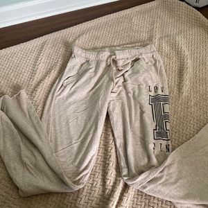 Pink sweatpants​​​​​​​​​